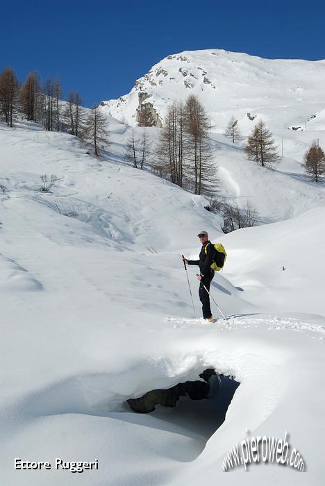 11 - ponticello sul torrente Ova dal Mulin.JPG